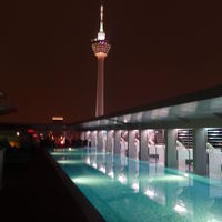 スカイプール　夜景