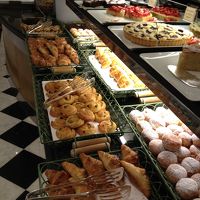 朝食ビュッフェ