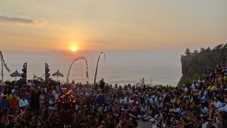 コンクリートの寺院ですけど・・・・・・・・