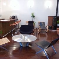 都会的なロビー