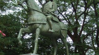 現在は公園になっています。