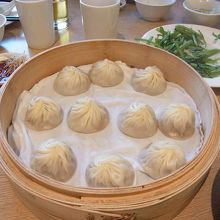 小籠包はいくつでも食べられます。