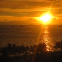 マニラベイに沈む夕陽