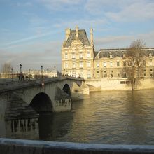 セーヌ川に架かる橋