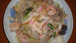 長崎名物のちゃんぽん、皿うどん