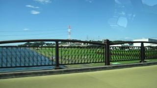 遠賀川沿いの公園