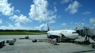 グアム国際空港　こじんまりしていますが過ごしやすい