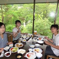 朝食バイキング