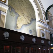 電話ボックスも　とてもレトロ