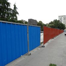 このようにバリケードで覆われてました(2012/7時点)