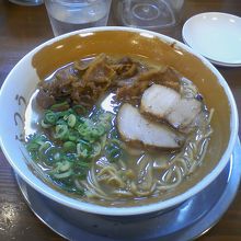 肉入りふつう味。