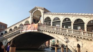 ここからの眺めが最もベネチアらしいと私は思う