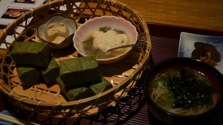 奈良漬け屋さんの奥にあるレストラン