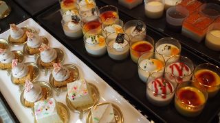 横浜ベイシェラトンホテル内のブッフェレストラン!　お料理・デザートなどの種類も豊富!