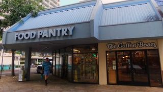 ワイキキで買出しするなら便利です