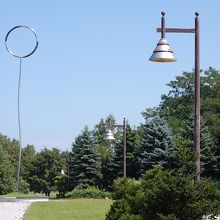 入口のモニュメント