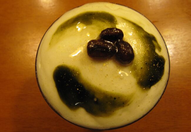 目でも楽しめるケーキたち