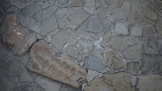 便利な場所、美しい庭