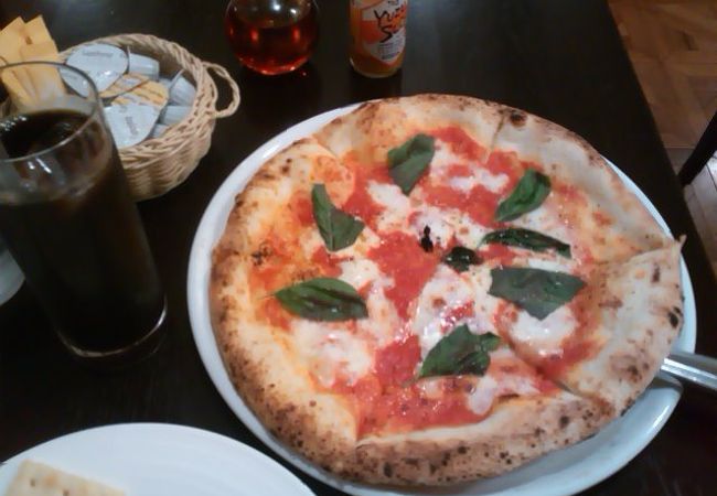 もっちりピザがおいしい