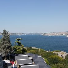宮殿から見た海峡