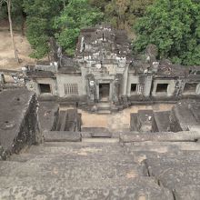 上から見下ろすとこんなカンジです
