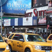 タイムズスクエアにて