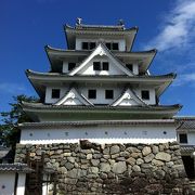 昭和に再建されたお城