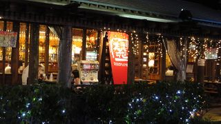 雰囲気の良い沖縄料理店