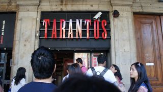 小劇場のような空間。至近距離で味わう本物のフラメンコ