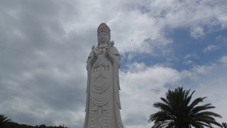 遠くからでも目立ってました