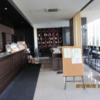 フロントロビー