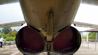 ５００mm相当の望遠レンズがあれば離発着が狙えます