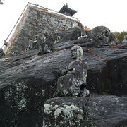 藩主中川公が、祈念所として建立したのが観音寺