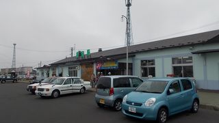 最東端の駅ならではの記念切符が販売されています　−根室駅−