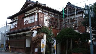 山王くらぶは明治の料亭「山王くらぶ」が、改装されたもの