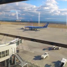 空港の待合室から