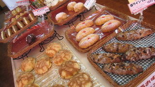 坂出駅に隣接する美味しいパン屋さん