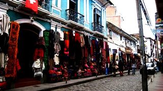 魔女市場にはまじないグッズが沢山！