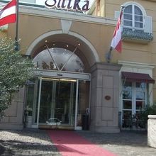 洒落た感じの洋菓子店