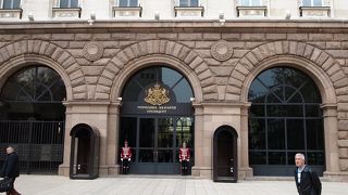 大統領府の衛兵が興味深い