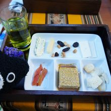 軽食（マチュピチュ発の列車）