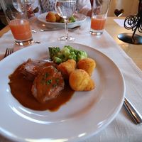 ディナーのメイン