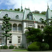 松山家庭裁判所の裁判官室などを経て、現在の愛媛県立郷土芸術館となりました