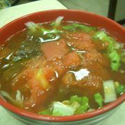 トマト味の牛肉麺