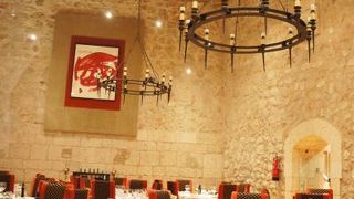 レストラン パラドール デ アラルコン