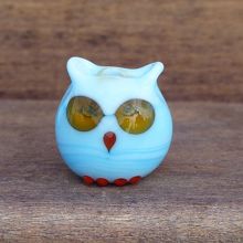 ガラスでできたふくろう