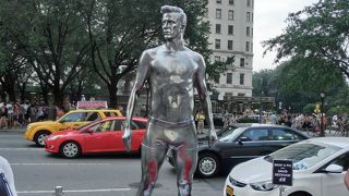 銀色のベッカムが。。