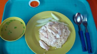 マックスウェル・フード・センター内