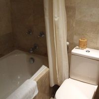 掃除が行き届いて清潔なバスル−ムです。