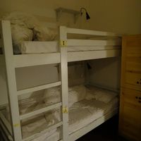 四人部屋窓無し